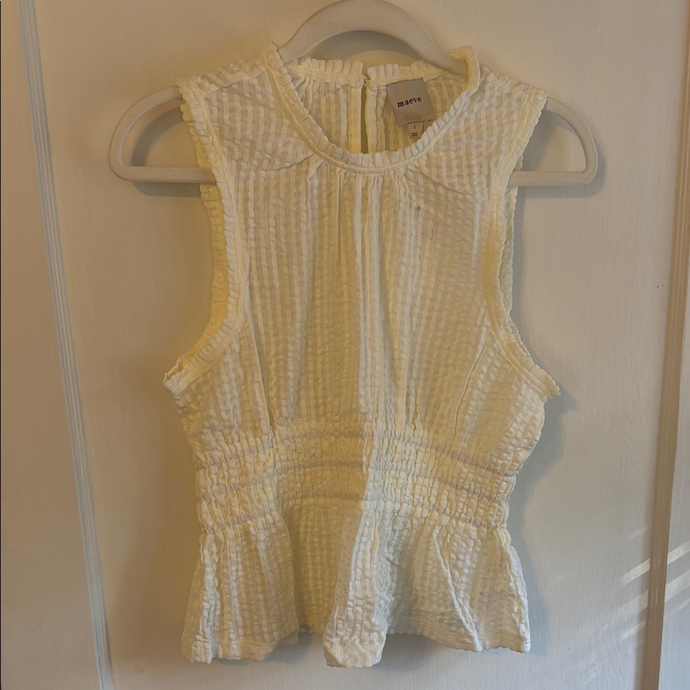 Maeve / Anthropologie Egg shell Smocked Peplum Blouse